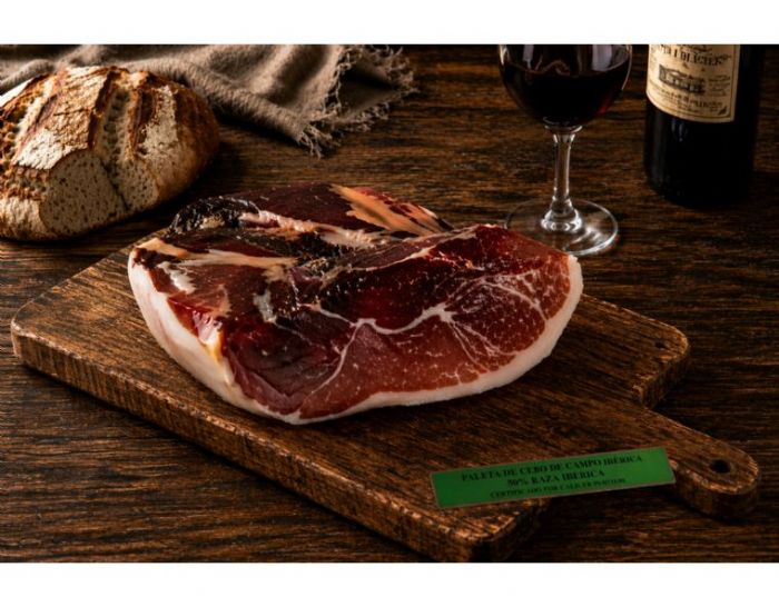 Paleta de Cebo Campo Ib�rica Deshuesada <br />1,100- 1.300 Kg aprox